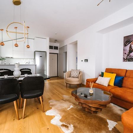 Mikonos Apartman Surčin Εξωτερικό φωτογραφία