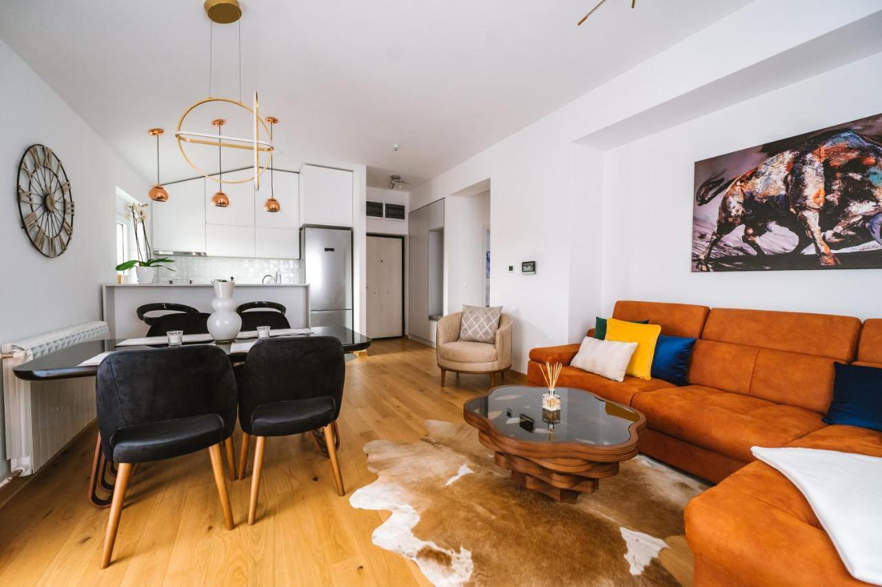 Mikonos Apartman Surčin Εξωτερικό φωτογραφία